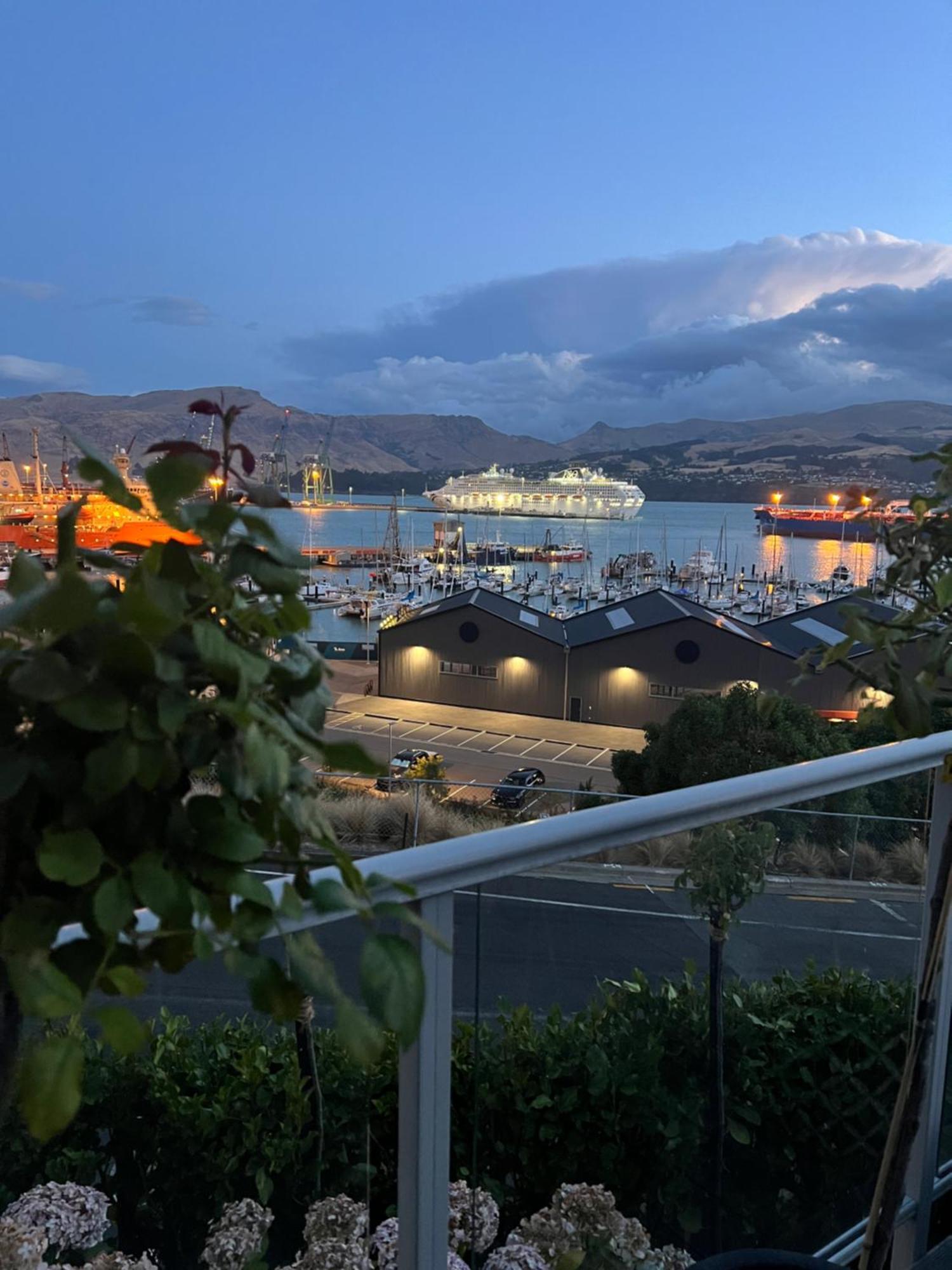 Sea Views In Luxury At Lyttelton Boatique House - 14 Km From Christchurch 外观 照片